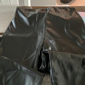 Faux leather leggings skinny